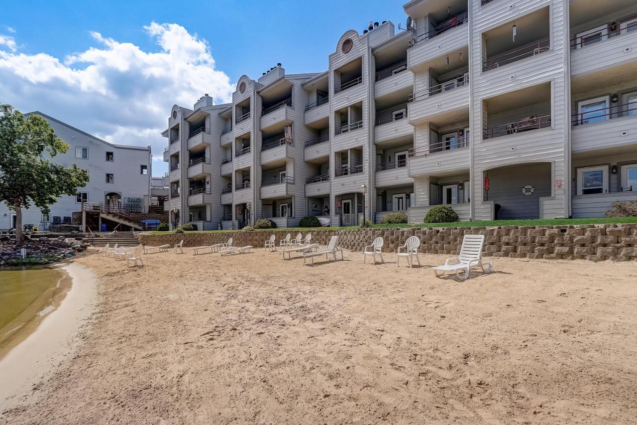 Wfc Lakefront Views Family Or Romance Wisconsin Dells Exterior foto