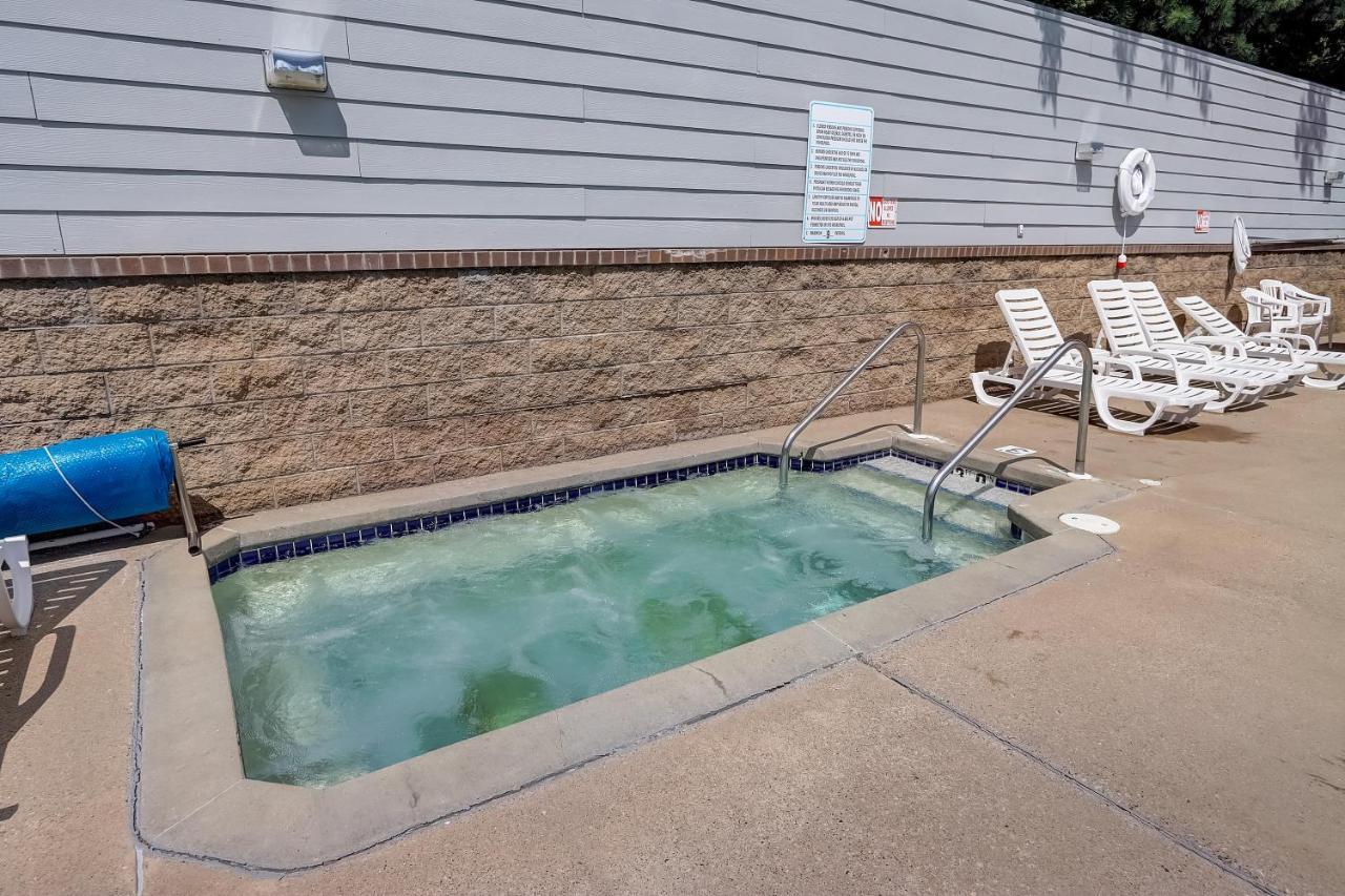 Wfc Lakefront Views Family Or Romance Wisconsin Dells Exterior foto